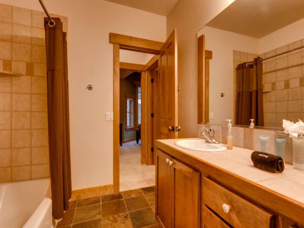Breckenridge Home 950882