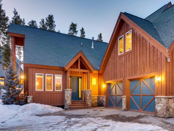 Seven Bedroom Luxury Vacation Lodge True Luxury