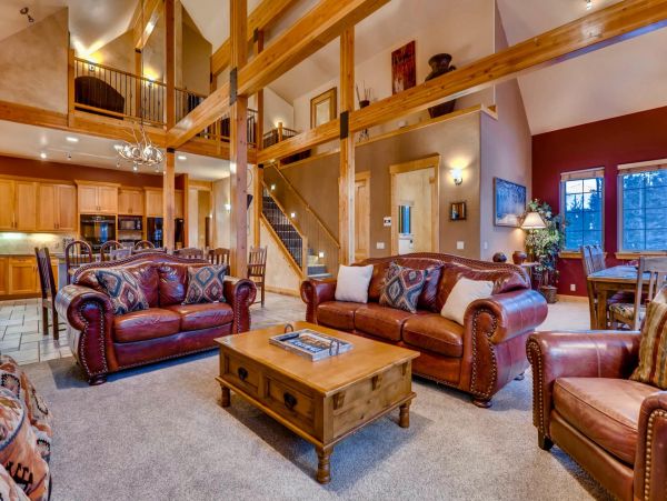 Seven Bedroom Luxury Vacation Lodge True Luxury