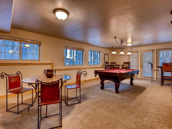 Seven Bedroom Luxury Vacation Lodge True Luxury