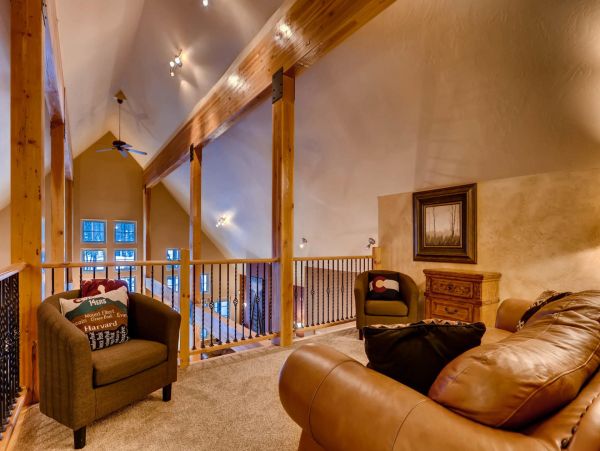 Seven Bedroom Luxury Vacation Lodge True Luxury