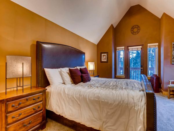 Seven Bedroom Luxury Vacation Lodge True Luxury