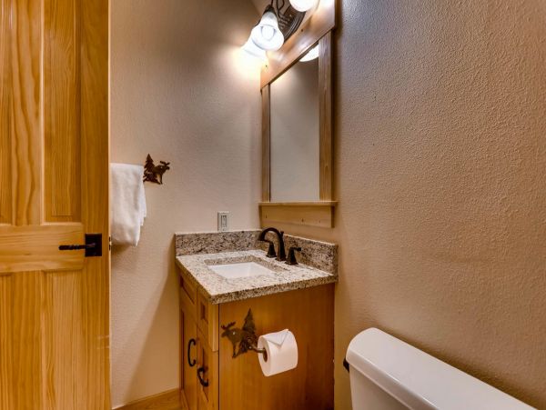 Seven Bedroom Luxury Vacation Lodge True Luxury