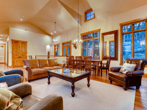 Breckenridge Home 950885