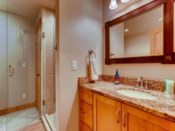 Breckenridge Home 950886