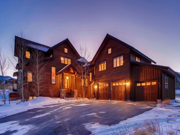 Breckenridge Home 950886