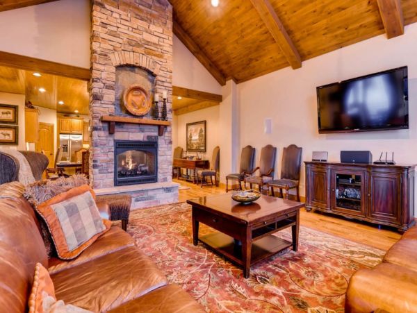 Breckenridge Home 950888