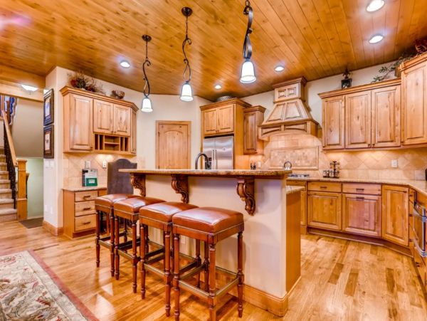 Breckenridge Home 950888