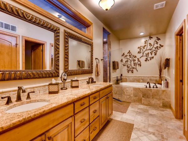 Breckenridge Home 950888