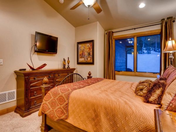 Breckenridge Home 950888