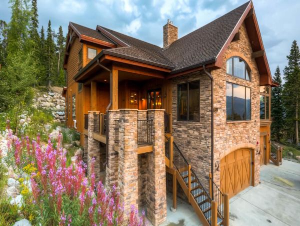 Breckenridge Home 950888
