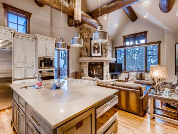 Breckenridge Home 950890