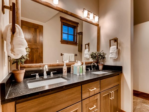 Breckenridge Home 950890