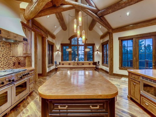 Breckenridge 6 Bedroom Vacation Rental Stunning Mountain Views