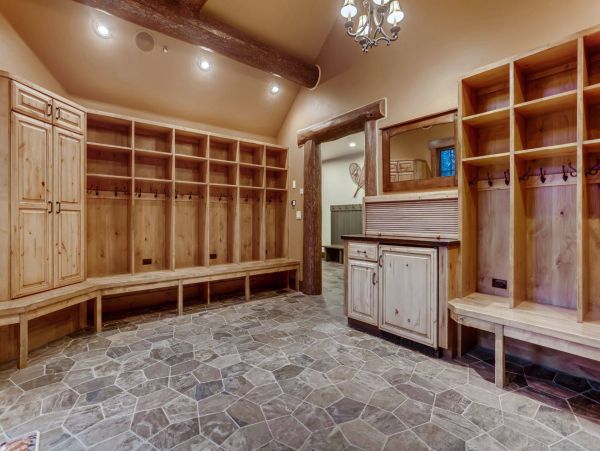 Breckenridge 6 Bedroom Vacation Rental Stunning Mountain Views