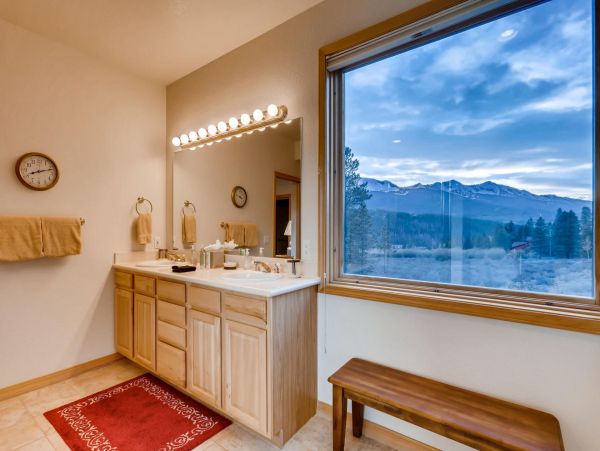 Breckenridge Home 950893