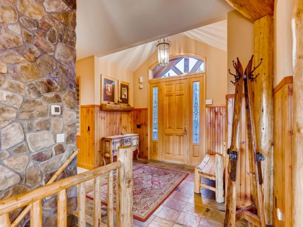 Breckenridge Home 950893