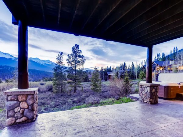 Breckenridge Home 950893