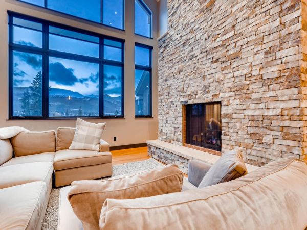 Breckenridge Home 950894