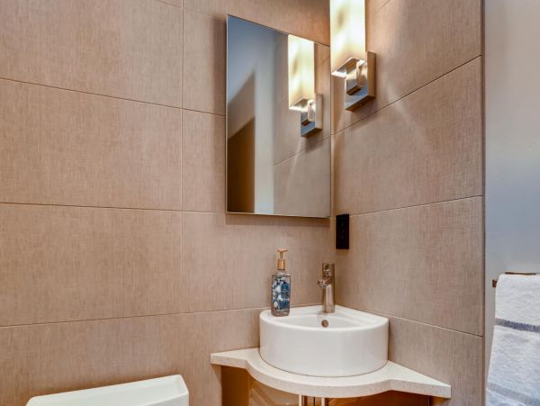 Breckenridge Home 950894