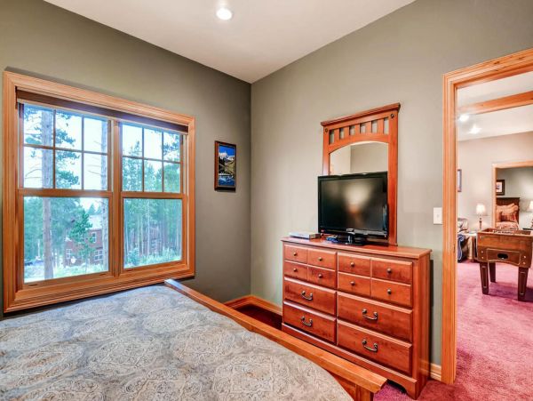 Breckenridge Home 950895