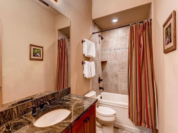 Breckenridge Home 950895