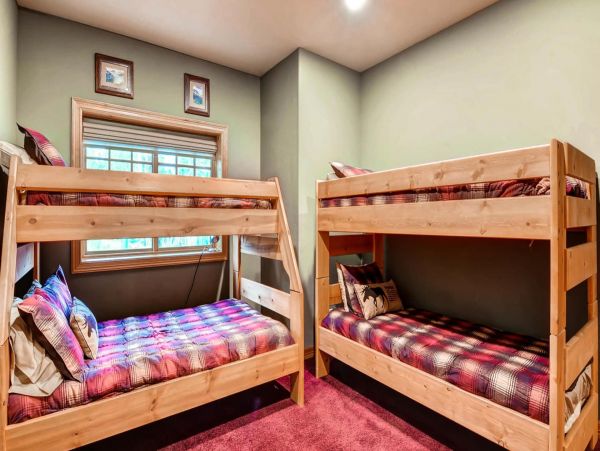 Breckenridge Home 950895