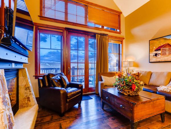 Breckenridge Home 950896