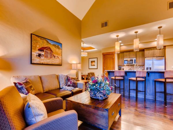 Breckenridge Home 950896