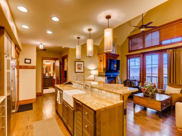 Breckenridge Home 950896