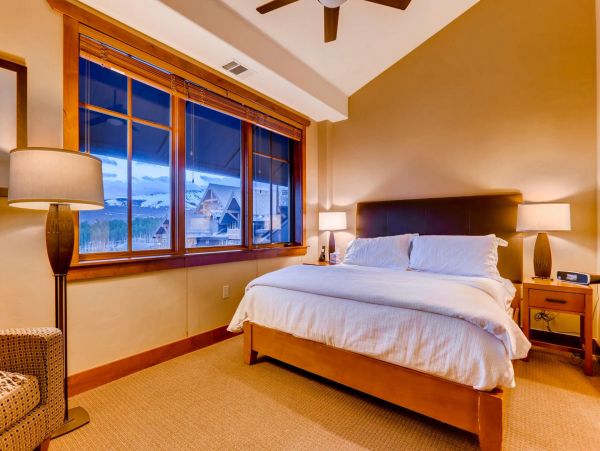 Breckenridge Home 950896
