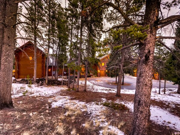 Breckenridge Charming Vacation Home Sleeps 18 Guests