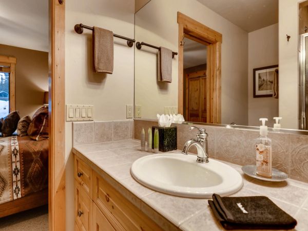 Breckenridge Home 950898