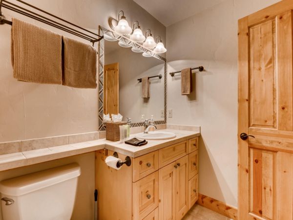 Breckenridge Home 950898