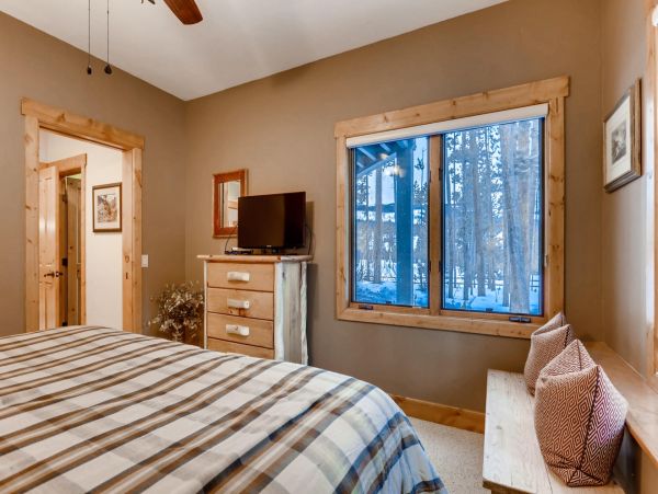 Breckenridge Home 950898