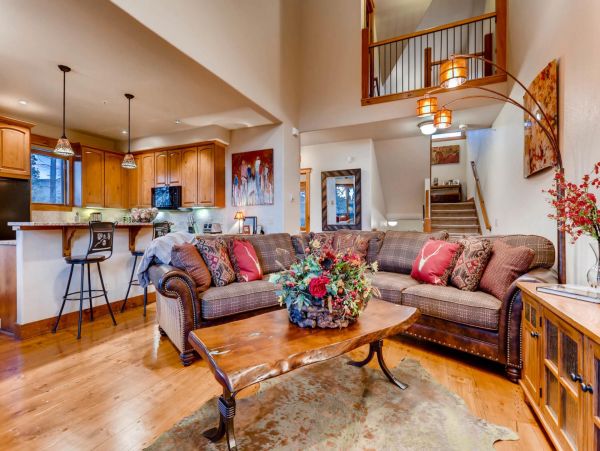 Breckenridge Home 950900