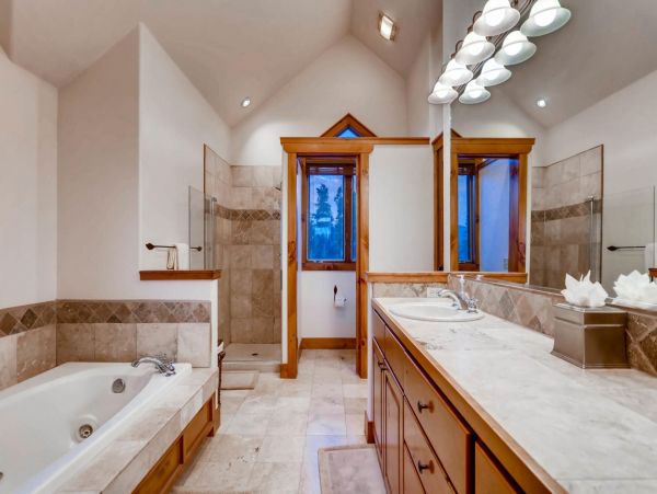 Breckenridge Home 950900
