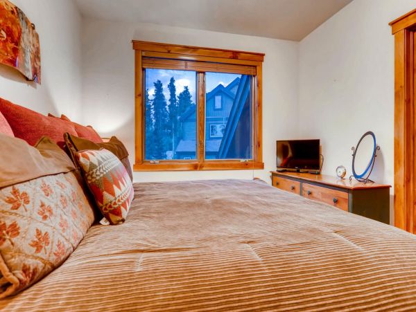 Breckenridge Home 950900