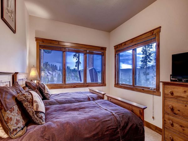 Breckenridge Home 950900