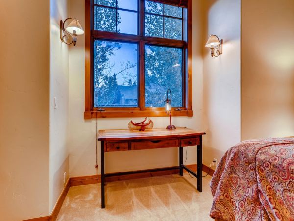 Breckenridge Home 950903