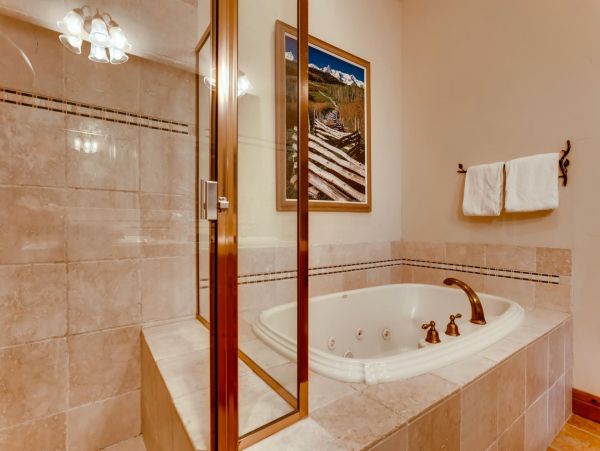Breckenridge Home 950903