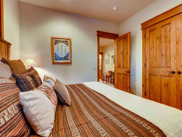 Breckenridge Home 950903