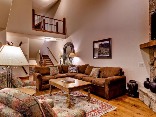 Breckenridge Home 950904