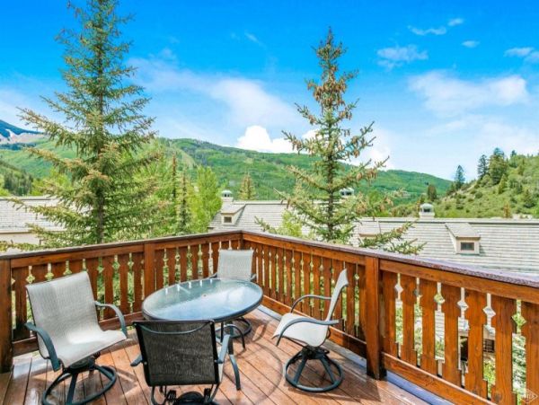 Beaver Creek Vacation Home Sleeps 12 Guests