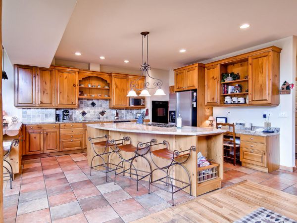 Breckenridge Home 950906