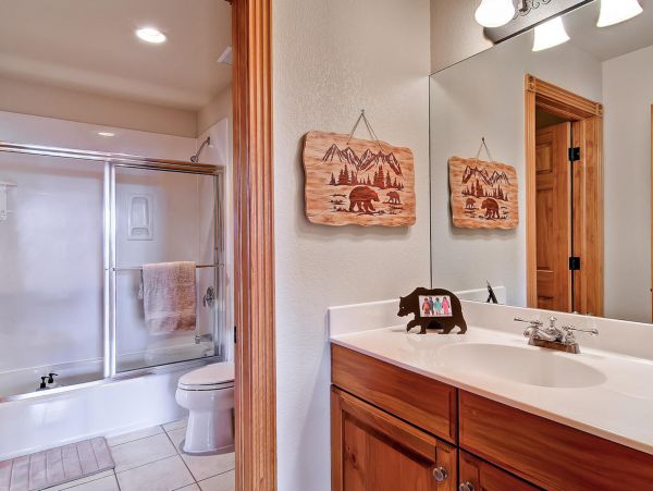 Breckenridge Home 950906