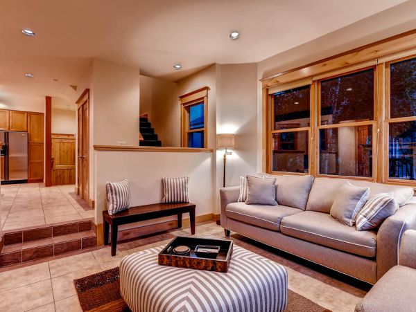 Breckenridge Home 950907