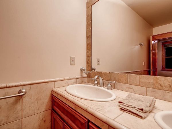 Breckenridge Home 950907