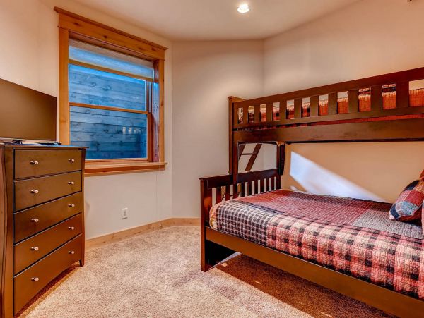 Breckenridge Home 950907
