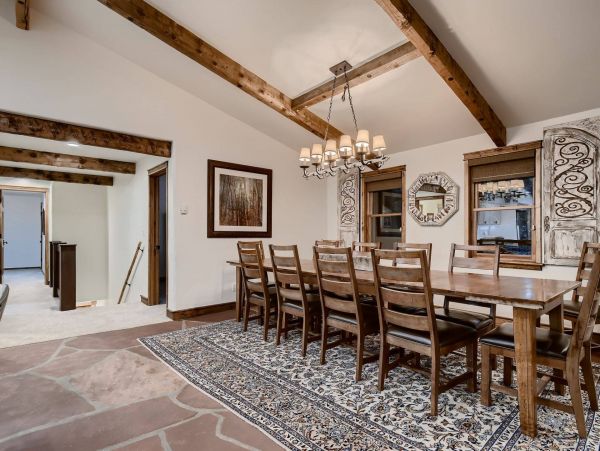 Beautiful 8 Bedroom Getaway in Breckenridge